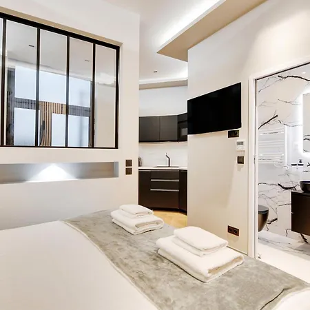 Pick A Flat'S Apartment In Champs-Elysees - Rue Marbeuf Paris Exterior photo