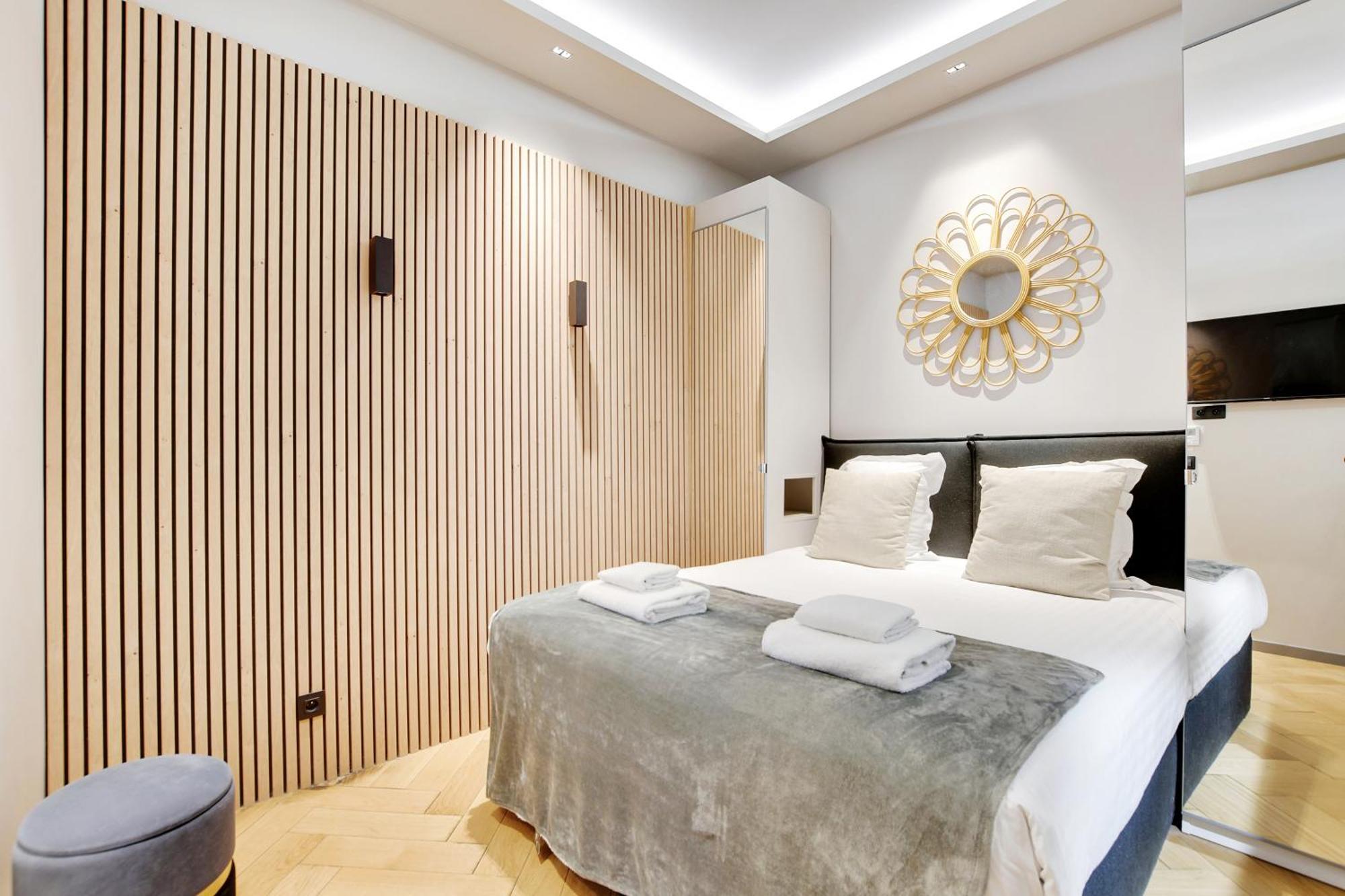 Apartment Pick A Flat's In Champs-elysees - Rue Marbeuf